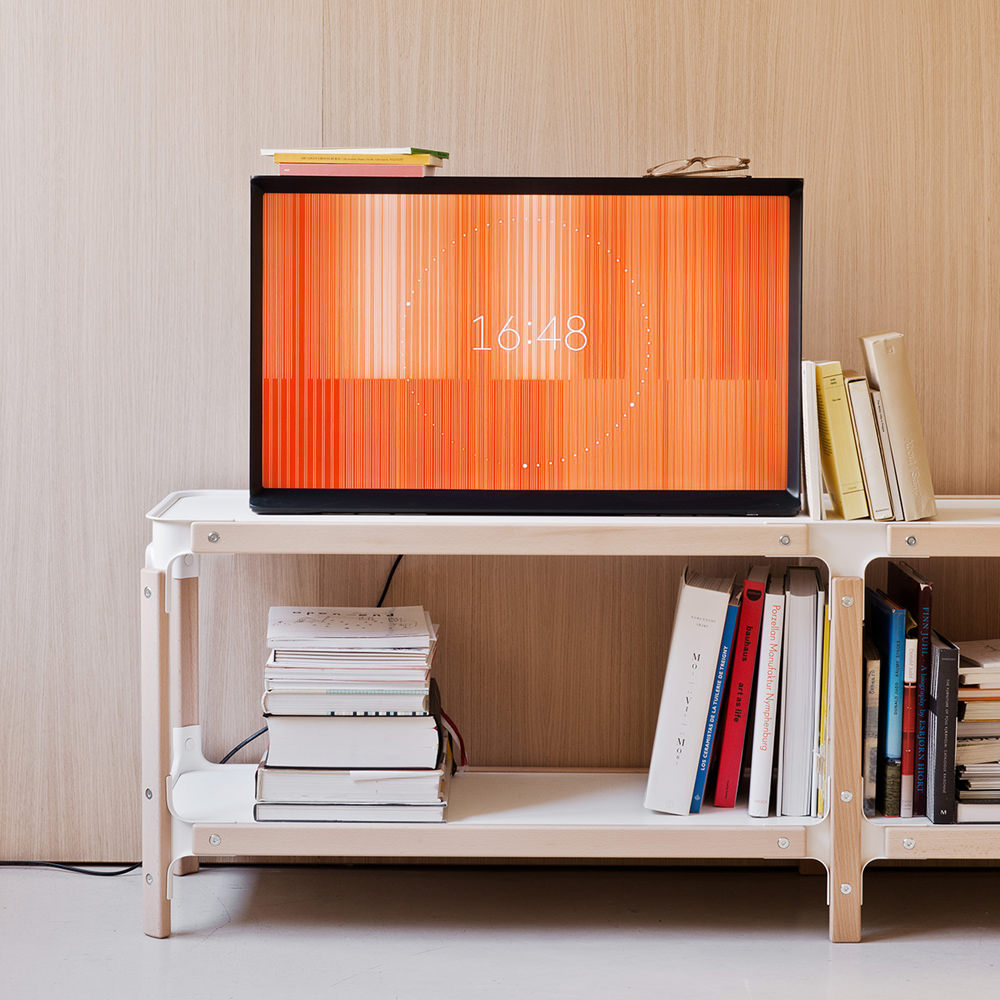 Samsung-Serif-TV-Bouroullec-008
