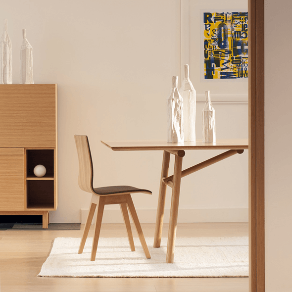 Span-Dining-Table-by-Wales-and-Wales-for-Joined-and-Jointed-002