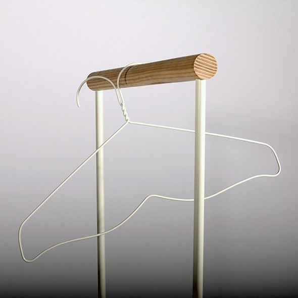 henry-franks-Confused-Coat-Hangers-001