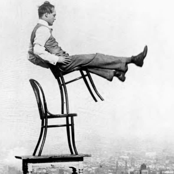 thonet-214-chair-balance